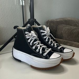 Converse Run Star Hike Platform High Tip Sneaker